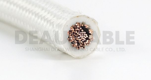 特点/用途：具有优良的高温耐低温性能，具有优良的电绝缘性能，优良的化学稳定性能，耐高电压，耐老化，使用寿命长。且柔软便于安装。广泛应用于照明灯具、家用电器、电热电器、仪表仪器、电机引接线及电子、灯具、燃具等高温环境。